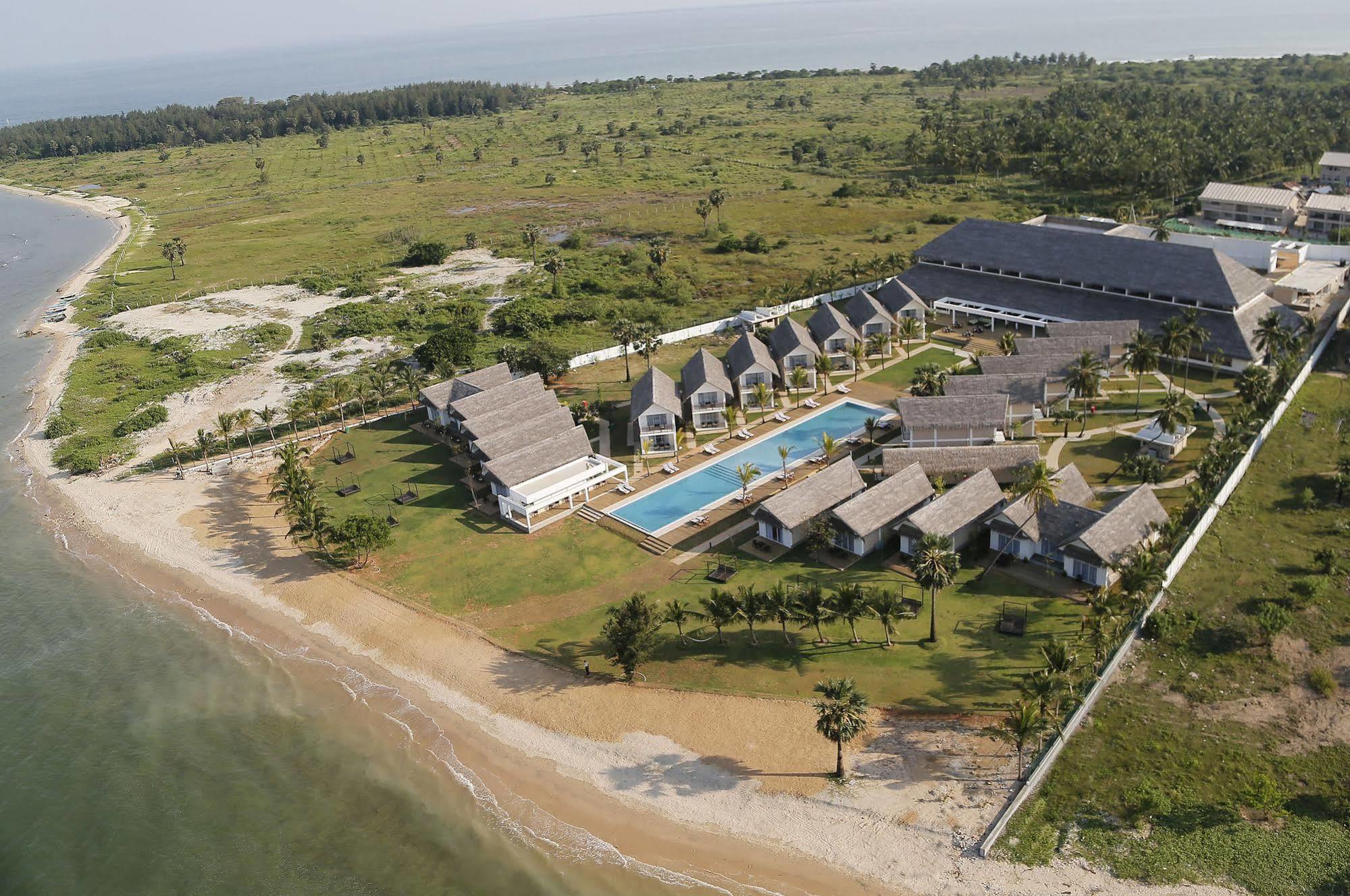 Anilana Pasikuda Hotel Passikudah Buitenkant foto